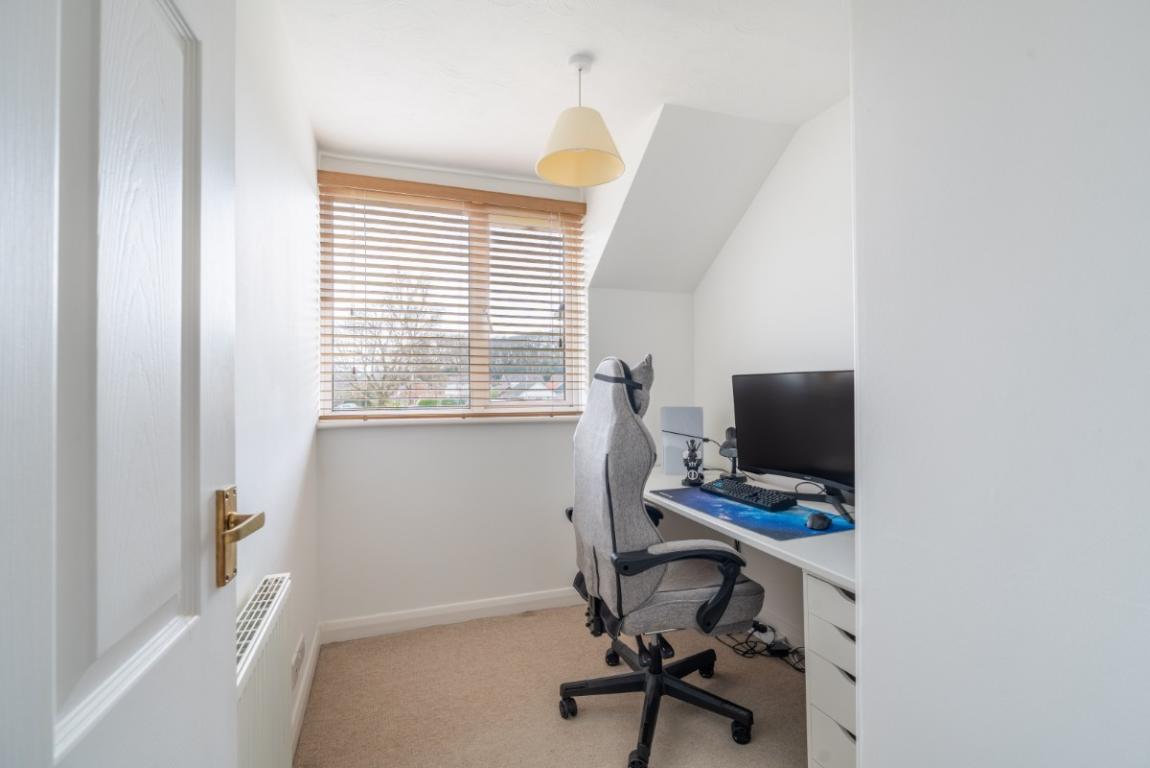 Image: 12 Cutlers Place Wimborne Dorset Colehill