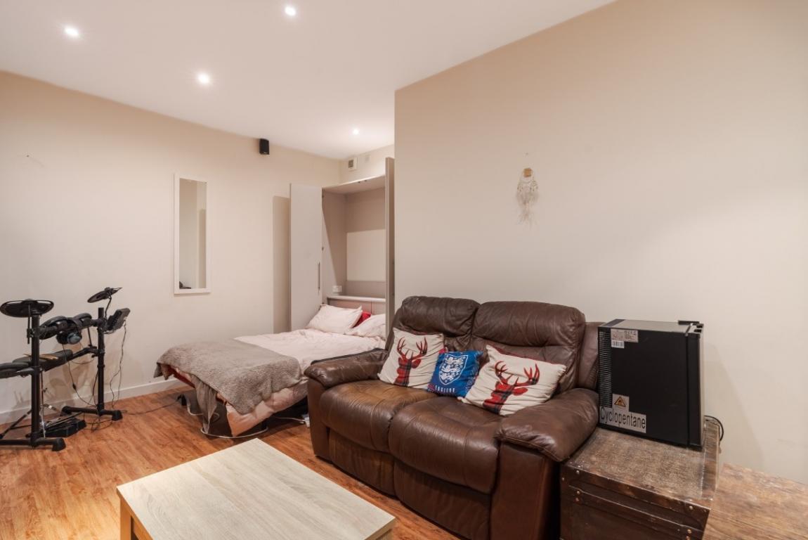 Image: 21 Corfe View Road Wimborne Dorset Corfe Mullen