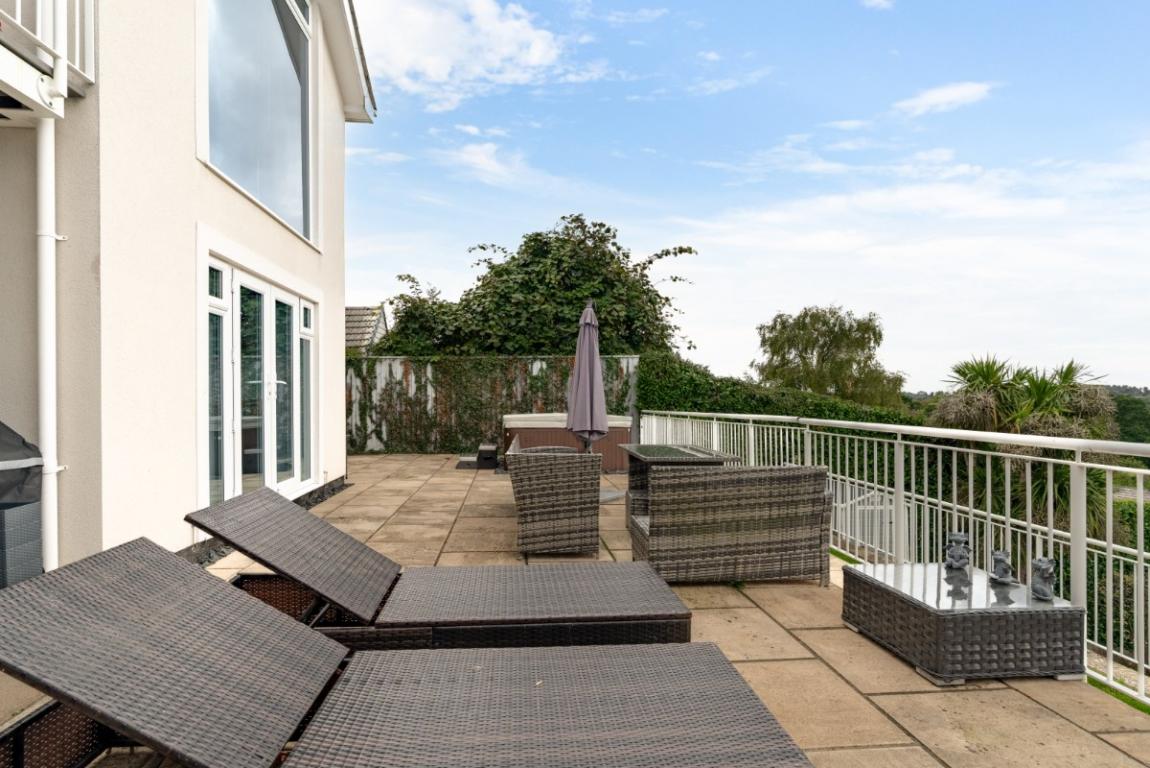 Image: 27 Corfe View Road Wimborne Dorset Corfe Mullen