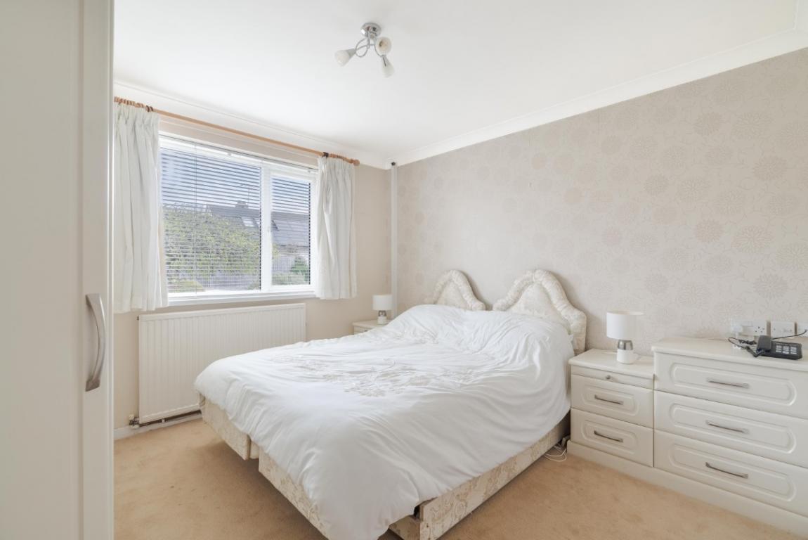 Image: 6 Cedar Drive Wimborne Dorset Wimborne