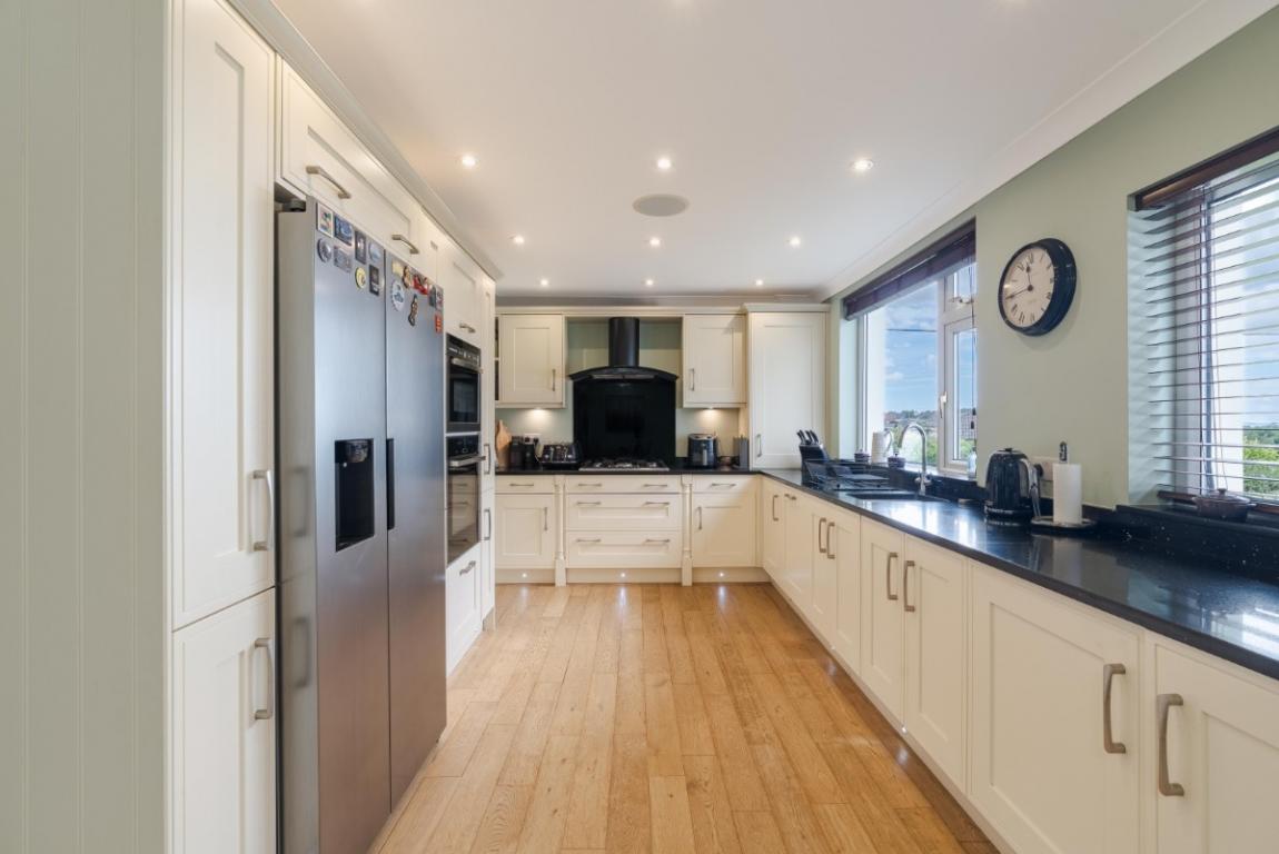 Image: 8 Blythe Road Wimborne Dorset Corfe Mullen