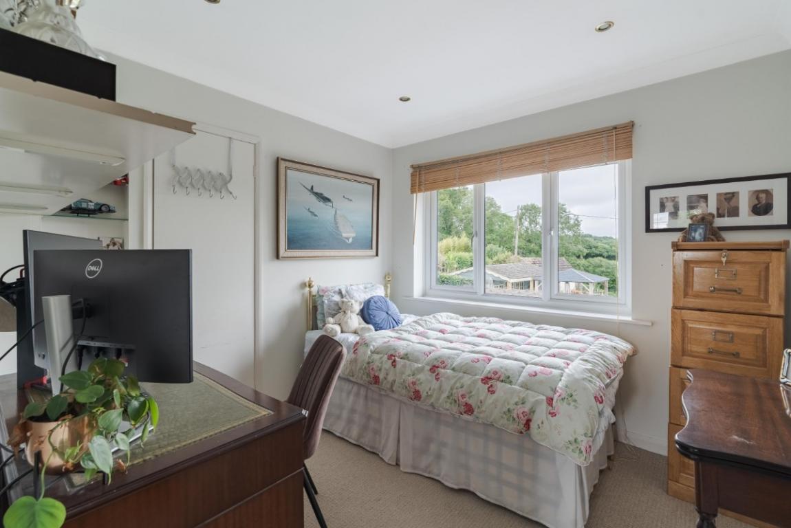 Image: 25 Chalbury Wimborne Dorset 