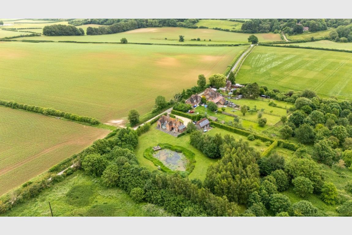 Image: 4 Mill Lane Wimborne Dorset Hinton Parva