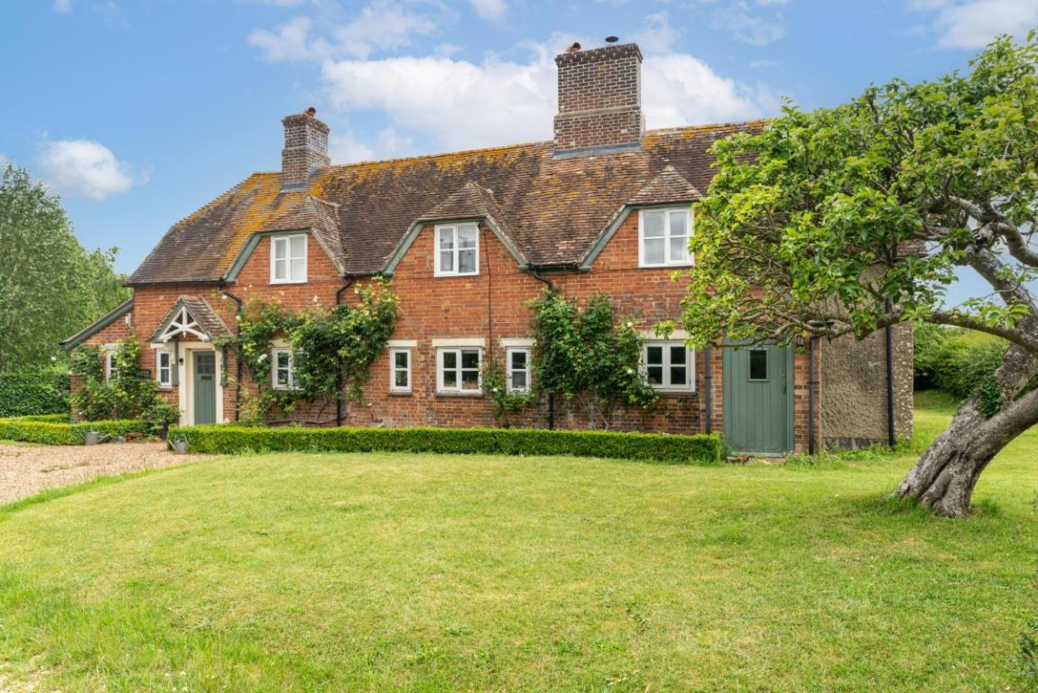Image: 1 Mill Lane Wimborne Dorset Hinton Parva