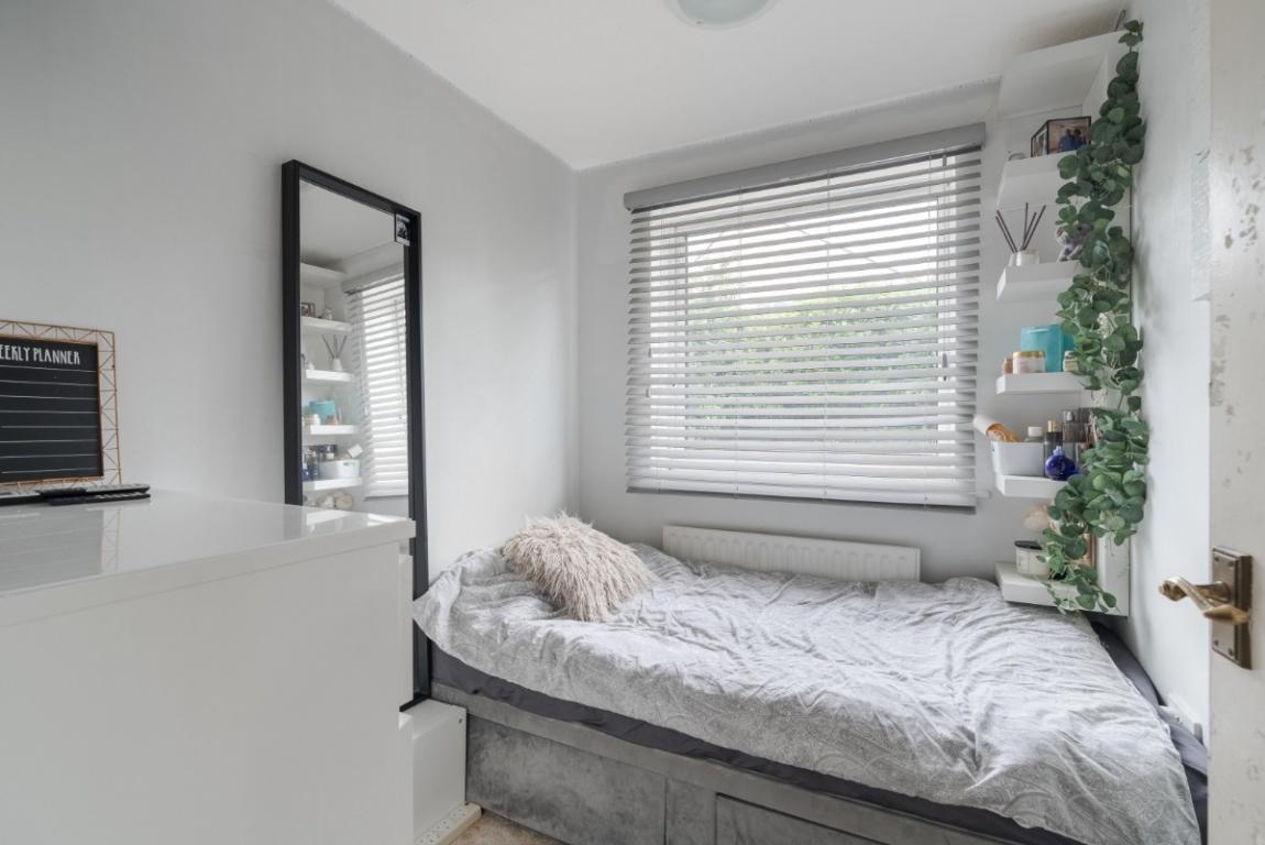Image: 11 Bridle Way Wimborne Dorset 
